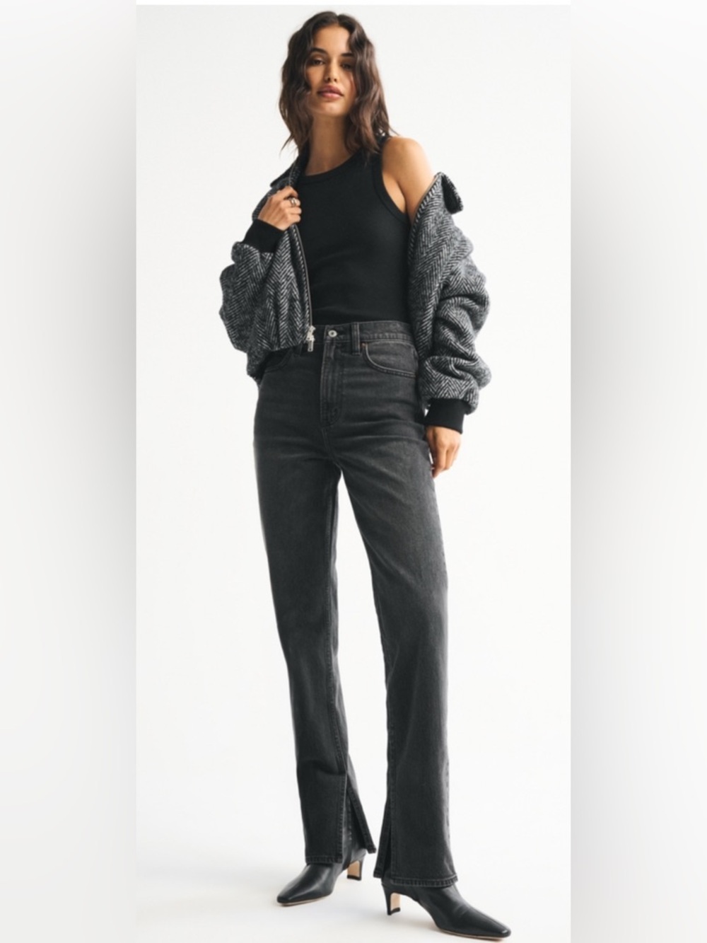 Abercrombie & Fitch High-Rise Straight Leg Jeans - Washed Black